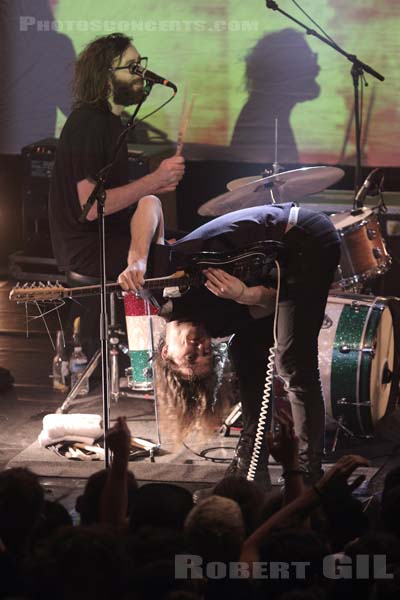 KING GIZZARD AND THE LIZARD WIZARD - 2018-03-01 - PARIS - Le Bataclan - Stuart Douglas Mackenzie - Eric Moore